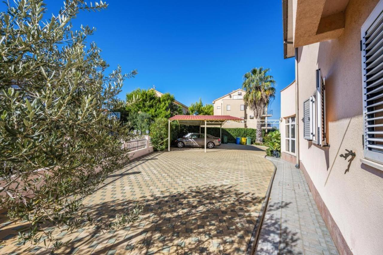 Villa Australia Zaboric Luaran gambar